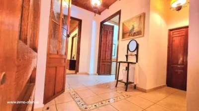 Chalet on Carrer de Sant Joaquim photo 27