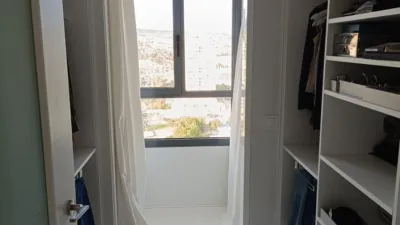 Apartment on President Adolfo Suarez Street photo 29