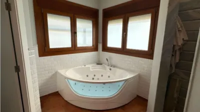 Chalet in Ronda Poeta Zorrilla, 1 photo 15
