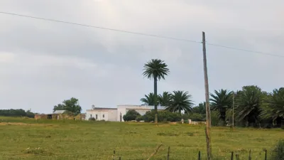 Rustic finca on Sancho IV 'El Bravo' Street photo 16