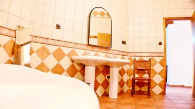 Chalet on Calle de la Virgen de la Salud photo 35