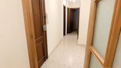 Apartment in Burjassot photo 2