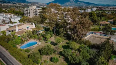 Chalet on Urbanización Atalaya del Golf Street photo 52