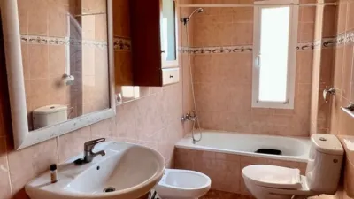Apartment on Infante de Orleans Street photo 16