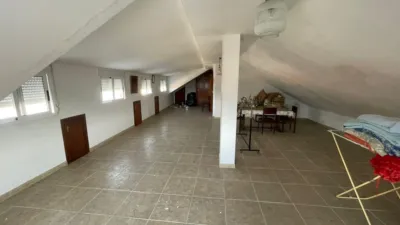 House in Avion photo 17