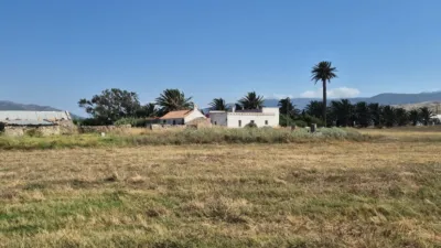 Rustic finca on Sancho IV 'El Bravo' Street photo 33