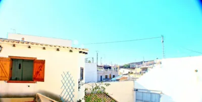Chalet on Calle de la Virgen de la Salud photo 50