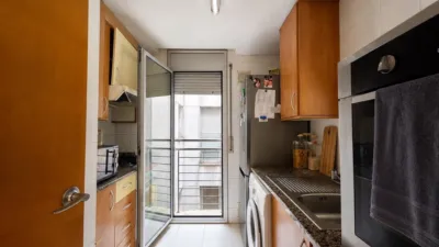 Top-floor duplex on Calle S Narcís photo 2