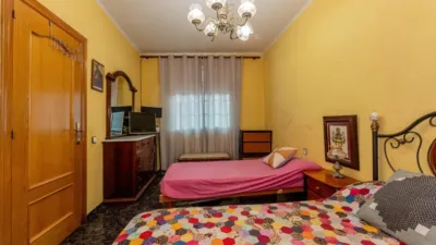 House in Barri Sales photo 9