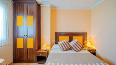Apartment on Carrer de Orihuela photo 13