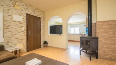 Chalet in Pussol photo 10