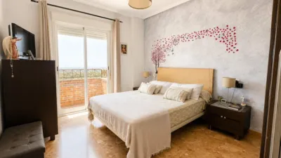 Apartment in Zona Ronda Sur photo 14