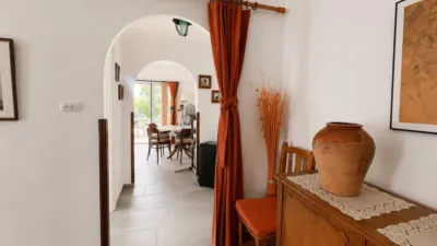 Chalet on Carrer d'Osona photo 12