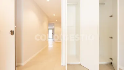 Apartment on Carrer del Comtat d'Osona photo 8
