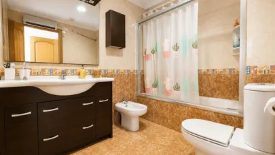 Apartment in Zona Ronda Sur photo 16