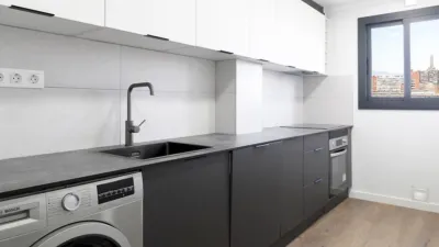 Apartment on Carrer d'Alfons 'el Magnànim' photo 4