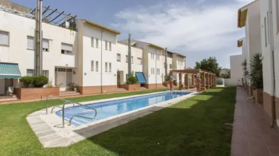 Terraced house in Alhedin photo 3