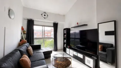 Top-floor duplex on Calle S Narcís photo 4