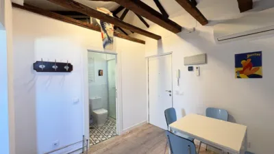 Apartment on Calle del Salitre photo 2