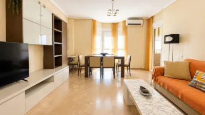 Apartment in Zona Ronda Sur photo 5