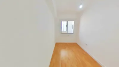 Flat in Centre Port photo 19