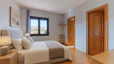 Chalet en Carrer Montseny photo 32