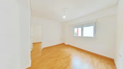 Flat in Xirivella photo 3