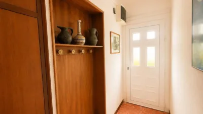Apartment on Carrer de les Garrigues photo 16