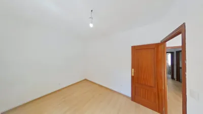 Apartment in Canillejas photo 9
