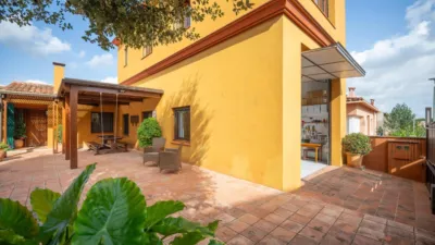 Chalet en Carrer Montseny photo 8
