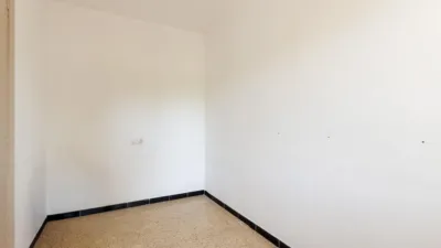Piso en Carrer de Camp Redo photo 18