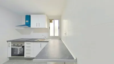 Apartment in Les Tendetes photo 24