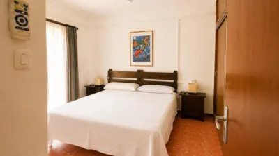 Apartment on Carrer de les Garrigues photo 18