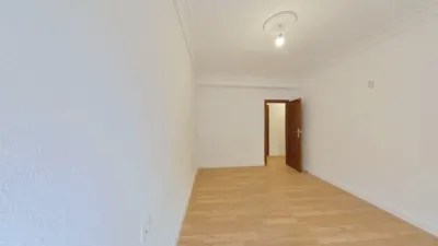 Flat in La Creu Coberta photo 19