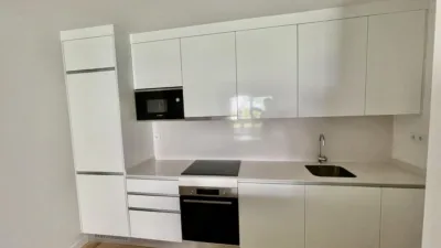 Apartment on Carlos Cano Street photo 18