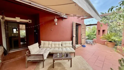 Chalet on Loma del Rey Street photo 3
