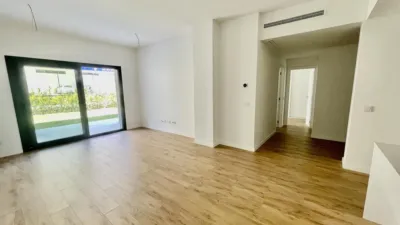 Apartment on Carlos Cano Street photo 15