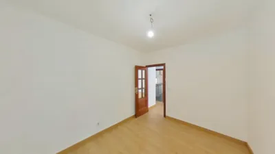 Apartment in Canillejas photo 11