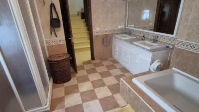 House in the Centre photo 31