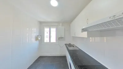 Flat in Moscardó photo 17