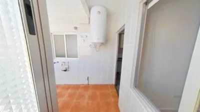 Flat in Centre Port photo 37