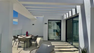 Penthouse on N-340 Road photo 34