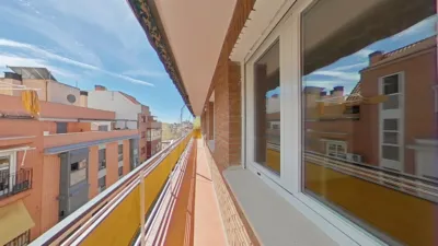 Flat in Moscardó photo 2