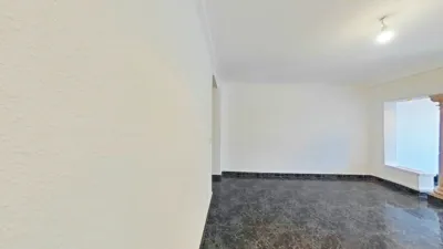 Apartment in Centre photo 8