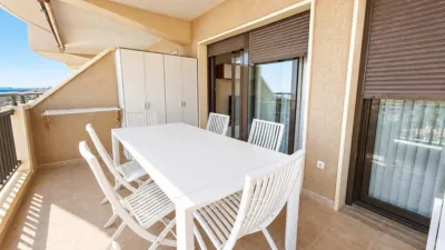 Apartment in Carrer Albacete, 1 photo 23