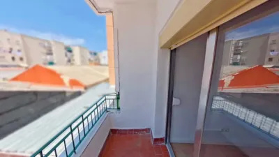 Apartment in Canillejas photo 2