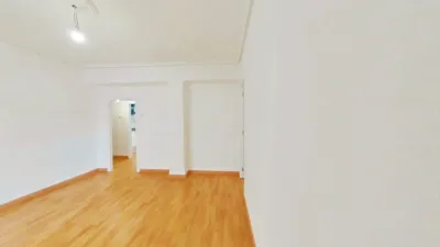 Flat in Xirivella photo 5