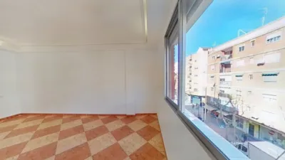 Apartment in Centre photo 4