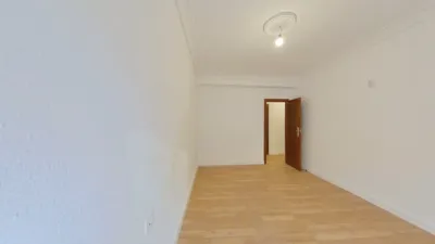Flat in La Creu Coberta photo 24