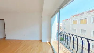 Flat in Centre Port photo 9